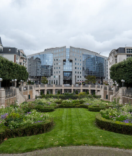 Blue Soft Holding building in Charenton-le-Pont